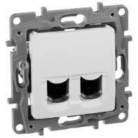купить Этика белый розетка RJ45 скрытая 2-ая  Кат.5е в Тольятти Этика белый розетка RJ45 скрытая 2-ая  Кат.5е